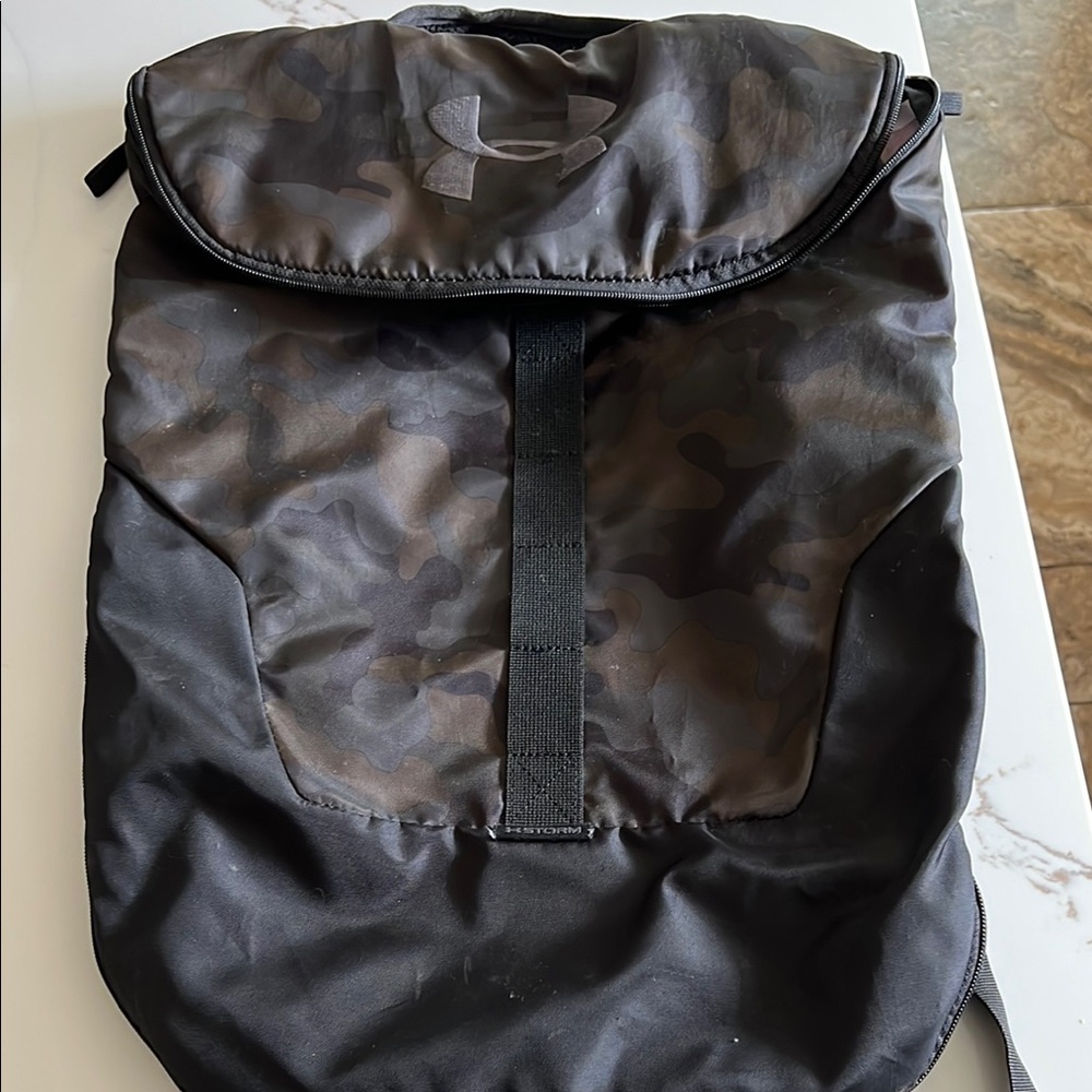 Under Armour Men's Black Camo Backpack